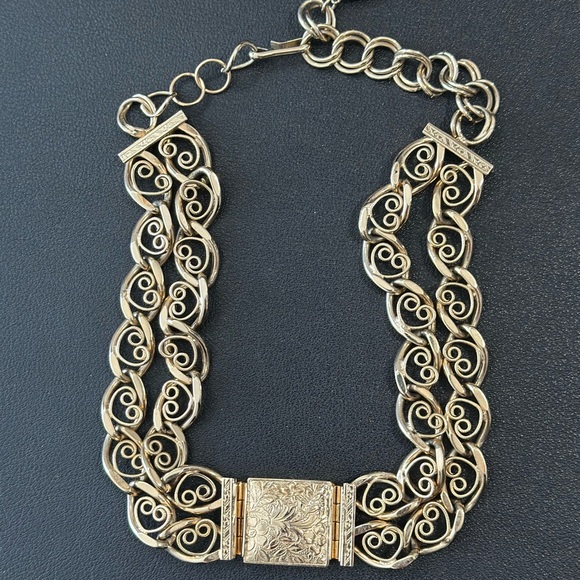 Vintage Gold Filagree chunky choker - Picture 1 of 9